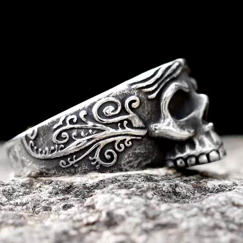 Obsidian Skull Ring — Stainless Steel Statement Ring