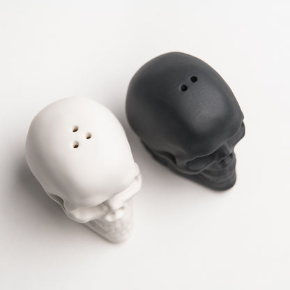 Porcelain Skull Salt & Pepper Shaker Set 3d